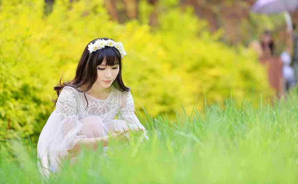 西瓜从六楼扔下竟完好无损，雷军说的“防弹涂层”到底是什么？